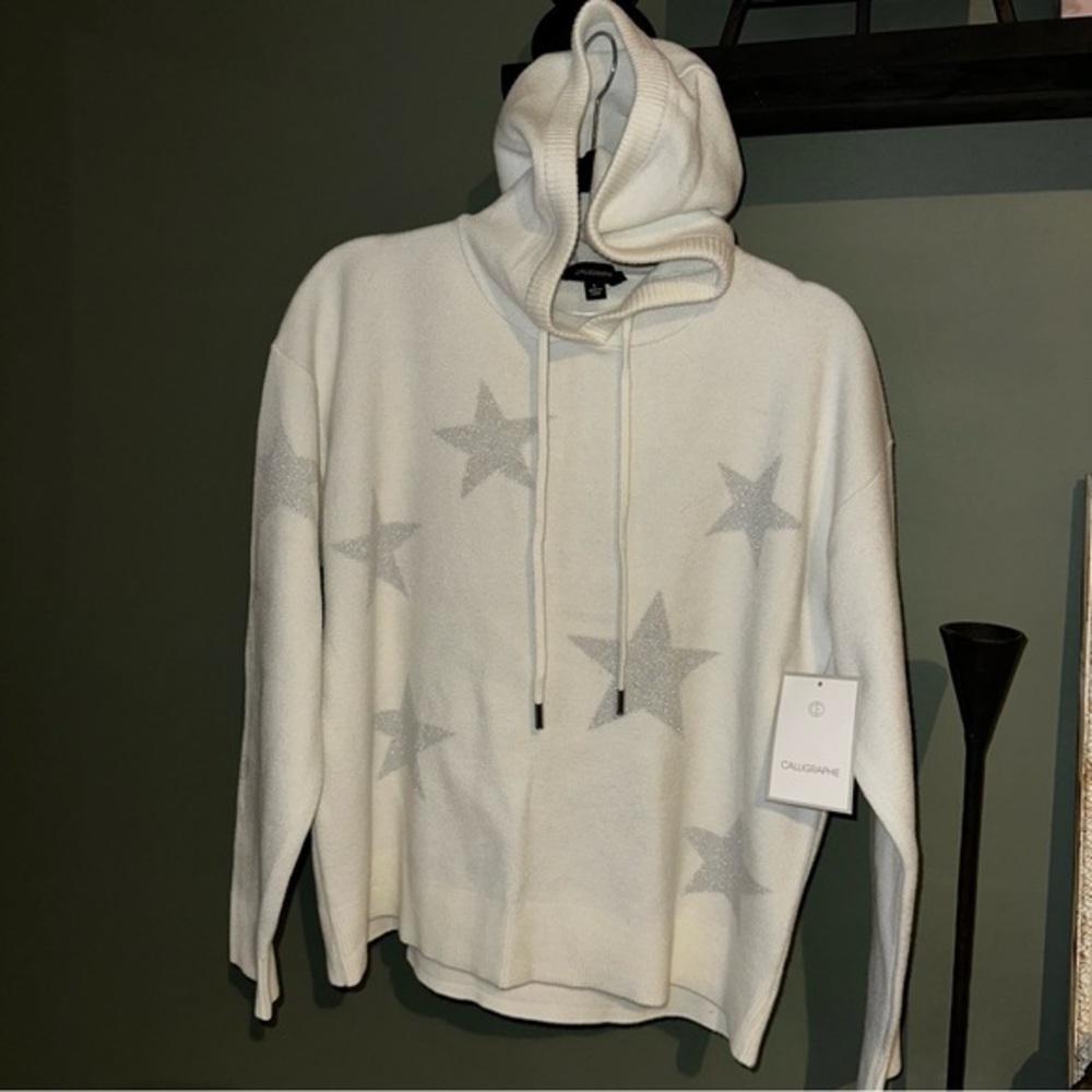 NWT CALLIGRAPHIE BY ANTHROPOLOGIE White Hooded Silver Star Sweater Sz L